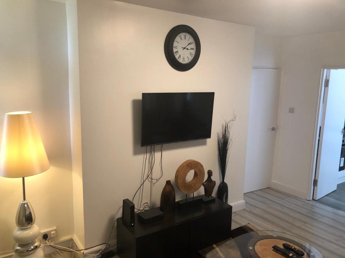 Luxury 2 Bedroom Flat In Abbey Wood, London Exterior foto