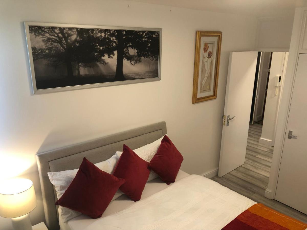 Luxury 2 Bedroom Flat In Abbey Wood, London Exterior foto
